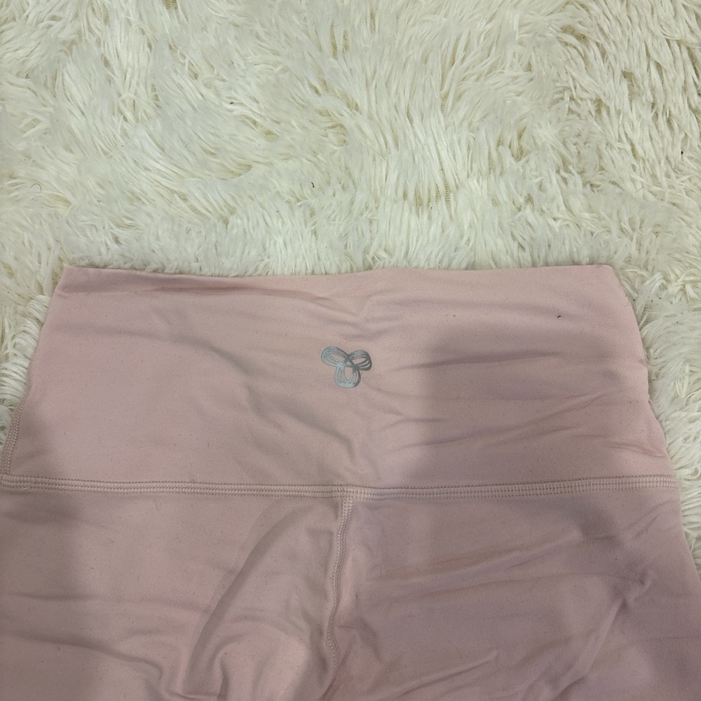 Aritzia TNA Pink High-Waisted Leggings